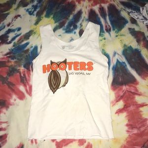 Authentic hooters
